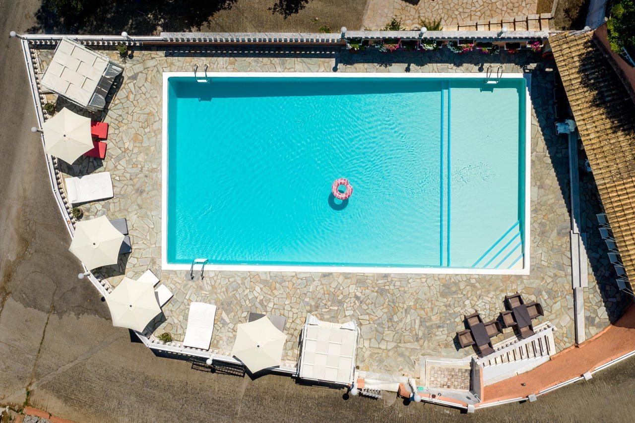 Victoria Hill Hotel Дассия Экстерьер фото